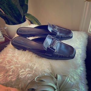 Cole Haan Nike Air Slides- Black w buckle